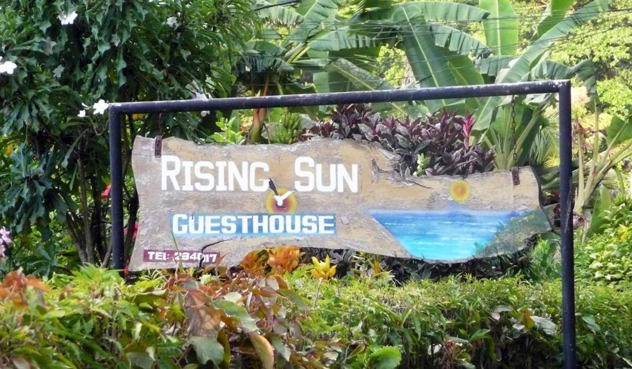 Rising Sun Pensión